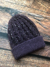 Load image into Gallery viewer, Pattern - The Capelin Beanie