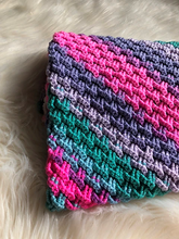 Load image into Gallery viewer, Pattern - The Woven Blanket