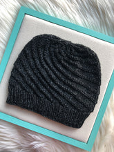 Load image into Gallery viewer, Pattern - The Twisted Beanie