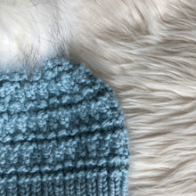 Load image into Gallery viewer, Pattern - The Xenia Beanie
