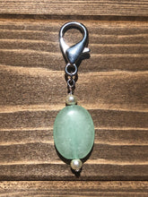 Load image into Gallery viewer, Green Stone