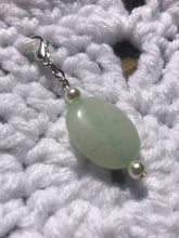 Load image into Gallery viewer, Green Stone