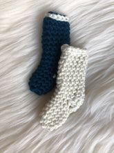 Load image into Gallery viewer, Pattern -  The Mini Crochet Stocking