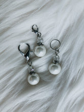Load image into Gallery viewer, Crowned Pearl