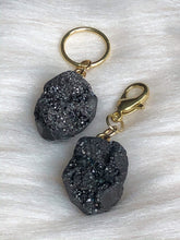 Load image into Gallery viewer, Geode - Black