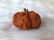 Load image into Gallery viewer, Pattern - The Braided Pumpkin