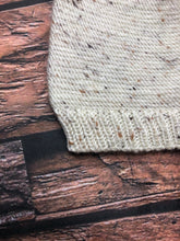 Load image into Gallery viewer, Pattern - The Breakers Beanie