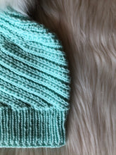 Load image into Gallery viewer, Pattern -  The Sabal Beanie