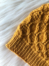 Load image into Gallery viewer, Pattern -  The Meli Beanie