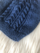 Load image into Gallery viewer, Pattern - The Twillingate Beanie