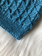 Load image into Gallery viewer, Pattern - The Gros Morne Beanie