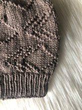 Load image into Gallery viewer, Pattern - The Echo Slouch Beanie