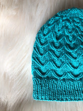 Load image into Gallery viewer, Pattern - The Catalina Beanie