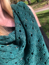 Load image into Gallery viewer, Pattern - The Avalon Shawl