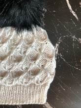 Load image into Gallery viewer, Pattern - The Biscay Bay Beanie