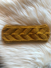 Load image into Gallery viewer, Pattern - The Arrow Headband #2
