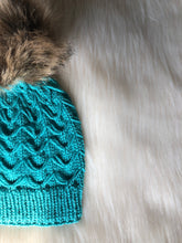 Load image into Gallery viewer, Pattern - The Catalina Beanie